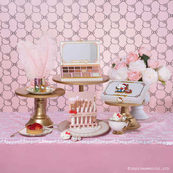 Set Makeup | Hello Kitty