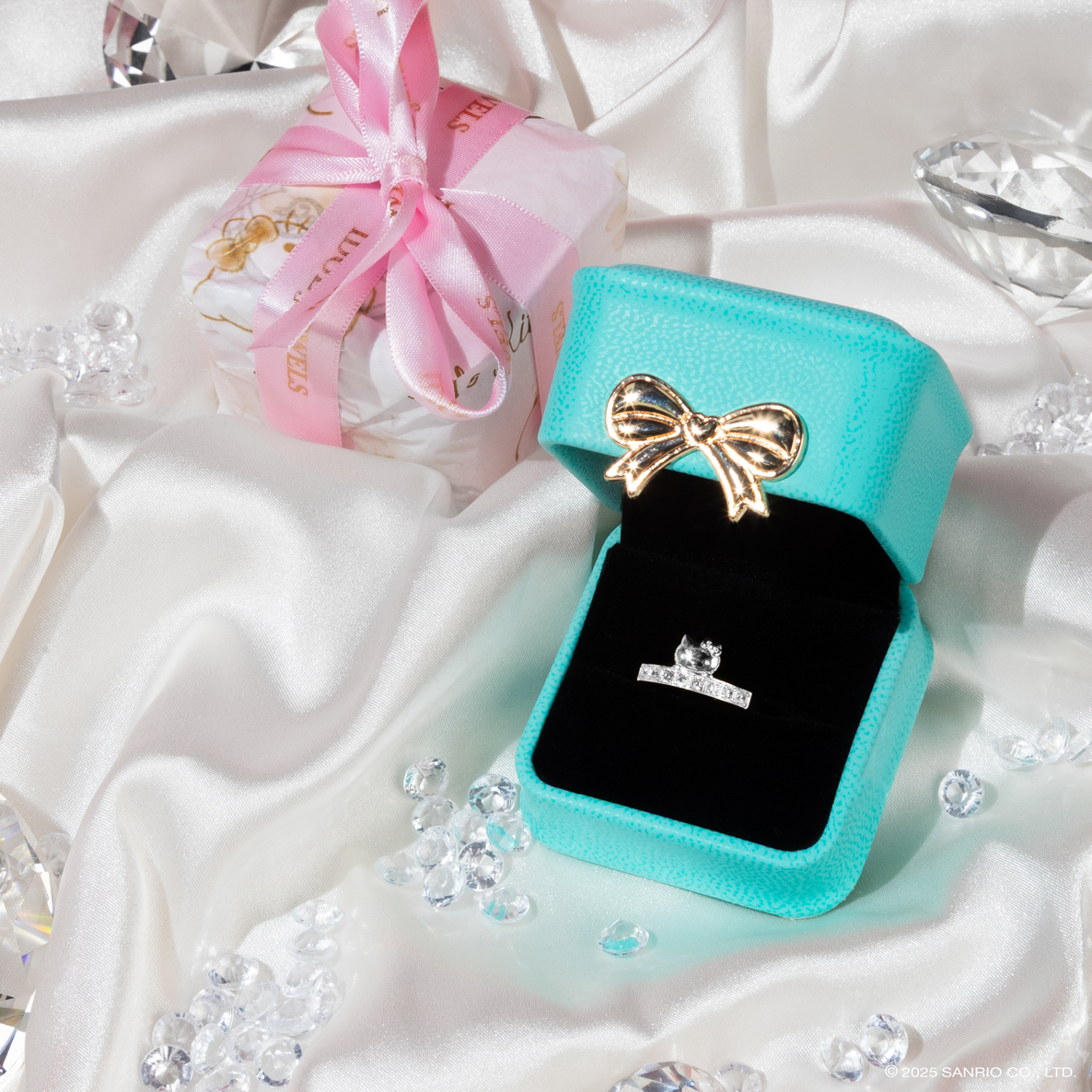 Anillo Eternal Love | Plata con Baño de Oro Blanco 18k | Hello Kitty