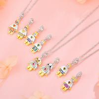 Idol Beauty Charm Colgante Abuelo | Plata con Baño de Oro de 18k  | Mi Familia