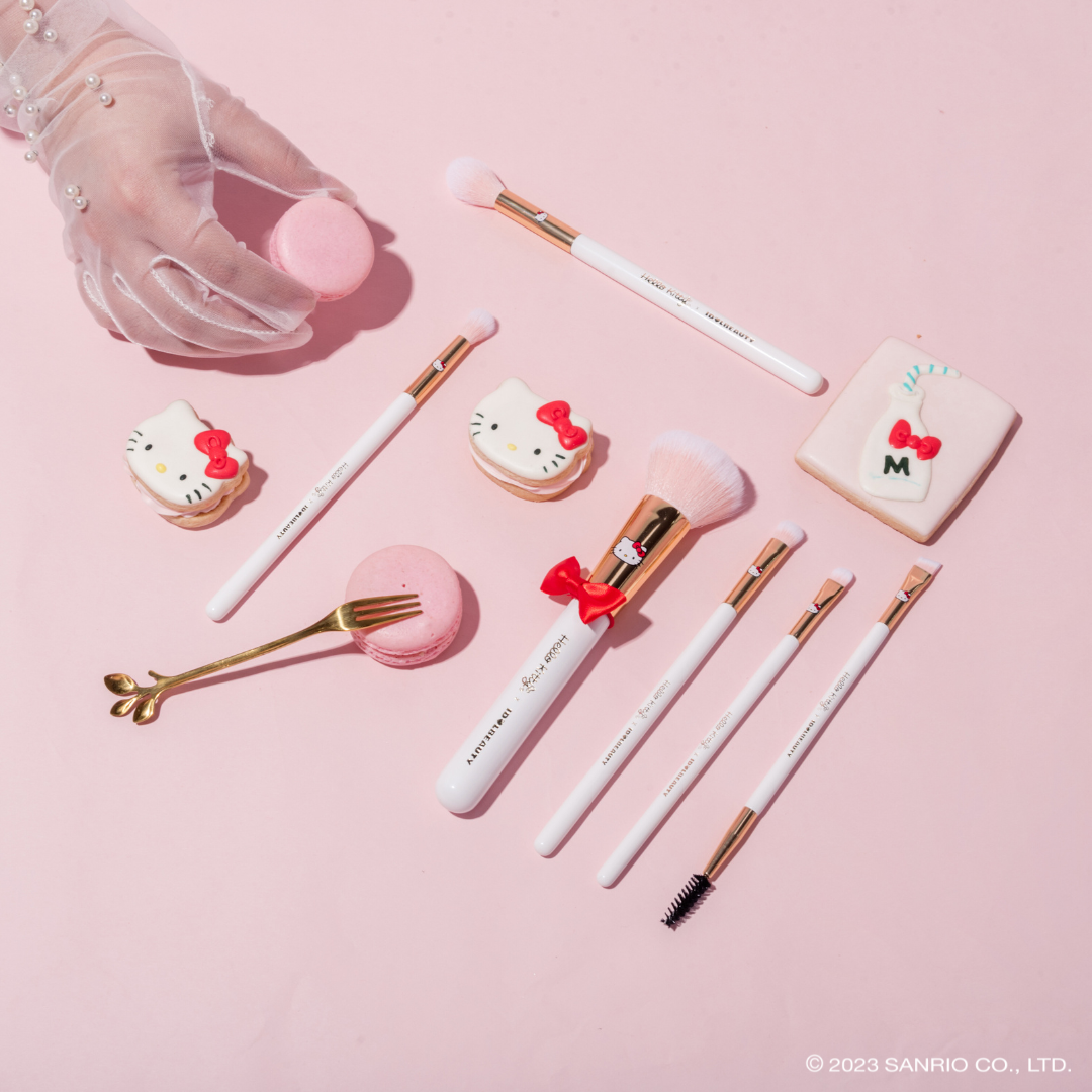 Set Makeup | Hello Kitty